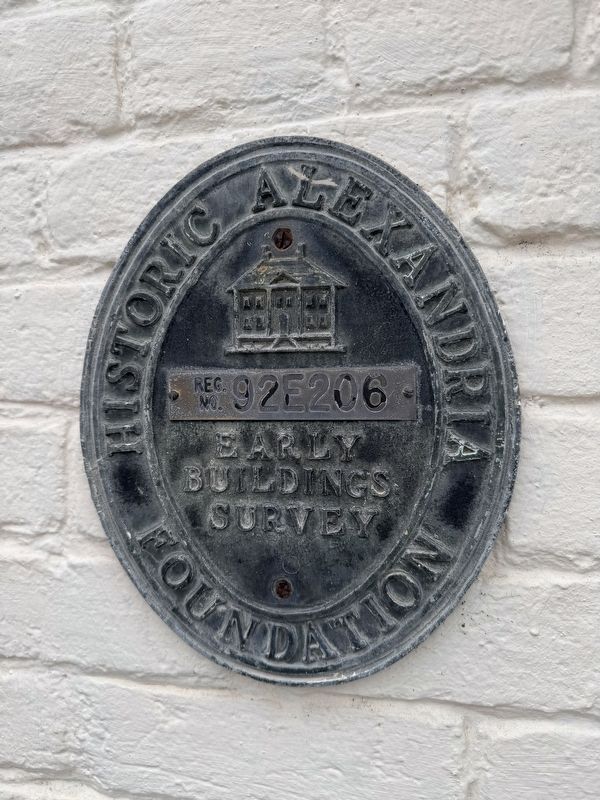 Historic Alexandria Foundation plaque for the house image. Click for full size.