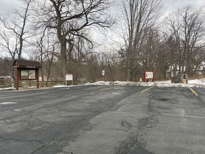 Warrenville Grove parking lot image. Click for full size.