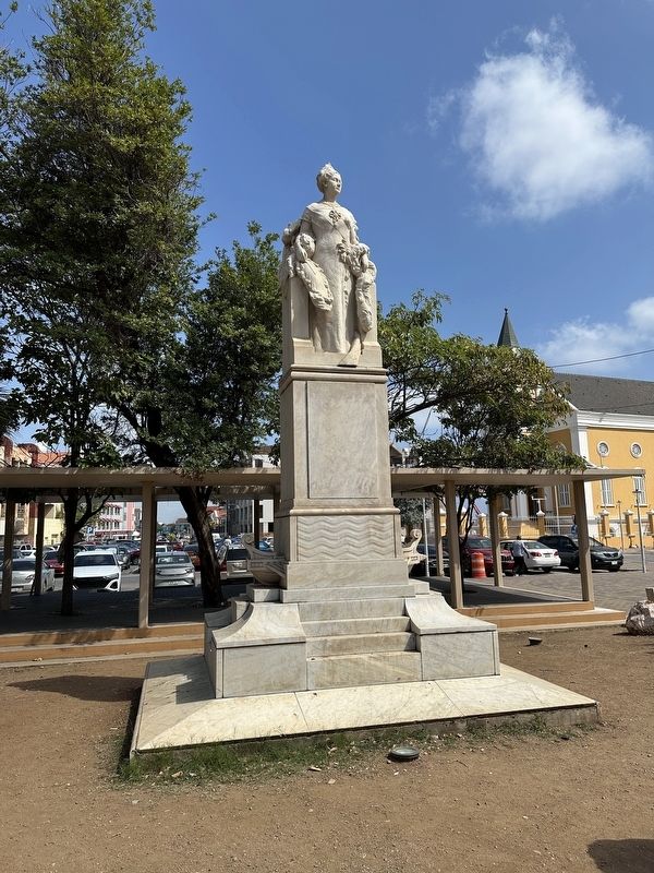 Wilhelmina Marker - wide view of statue. Click for full size. Wilhelmina Marker - wide view of statue image. Click for full size.