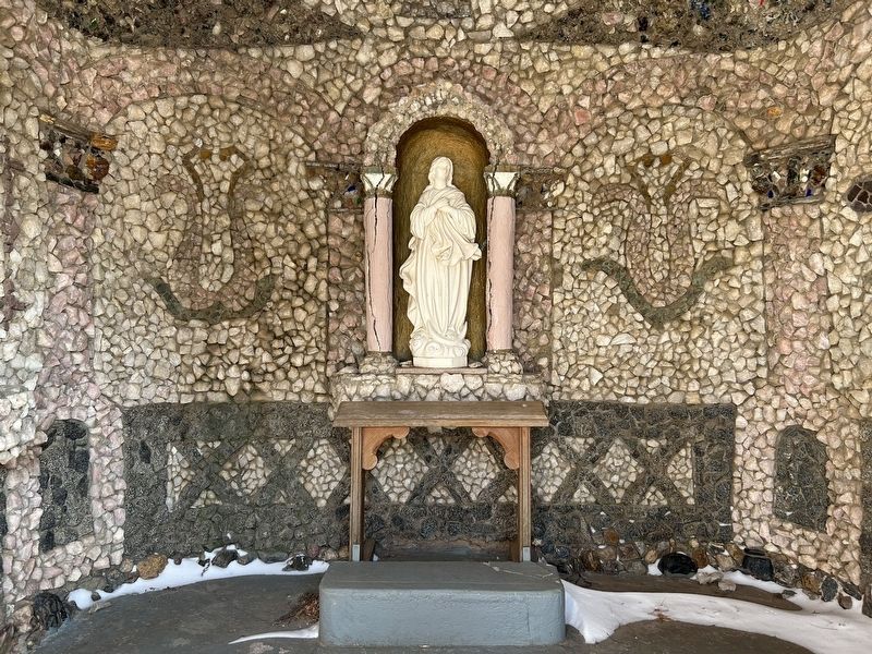 St. Peter's Grotto, Interior East Wall image. Click for full size.