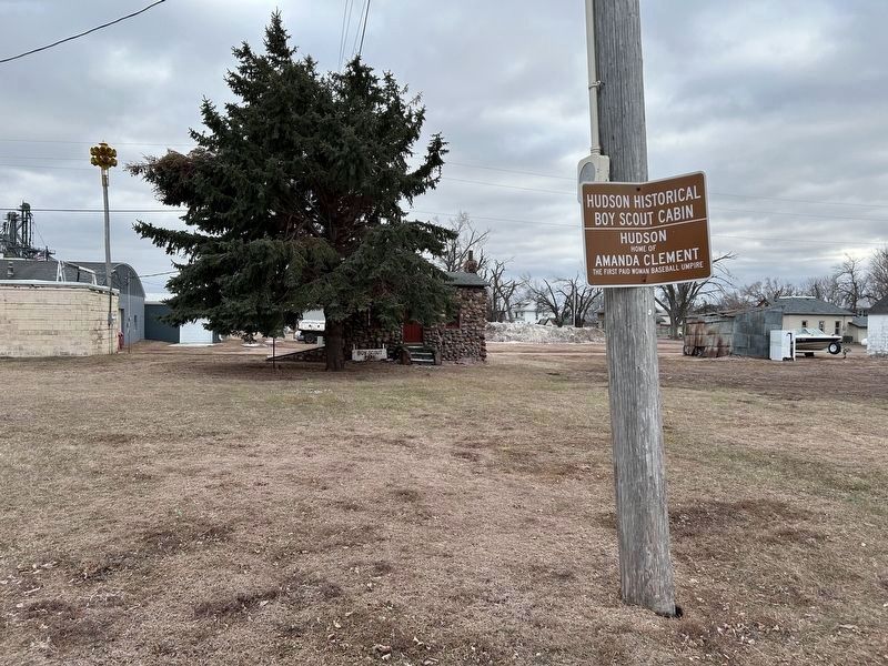 Hudson Historical Boy Scout Cabin image. Click for full size.