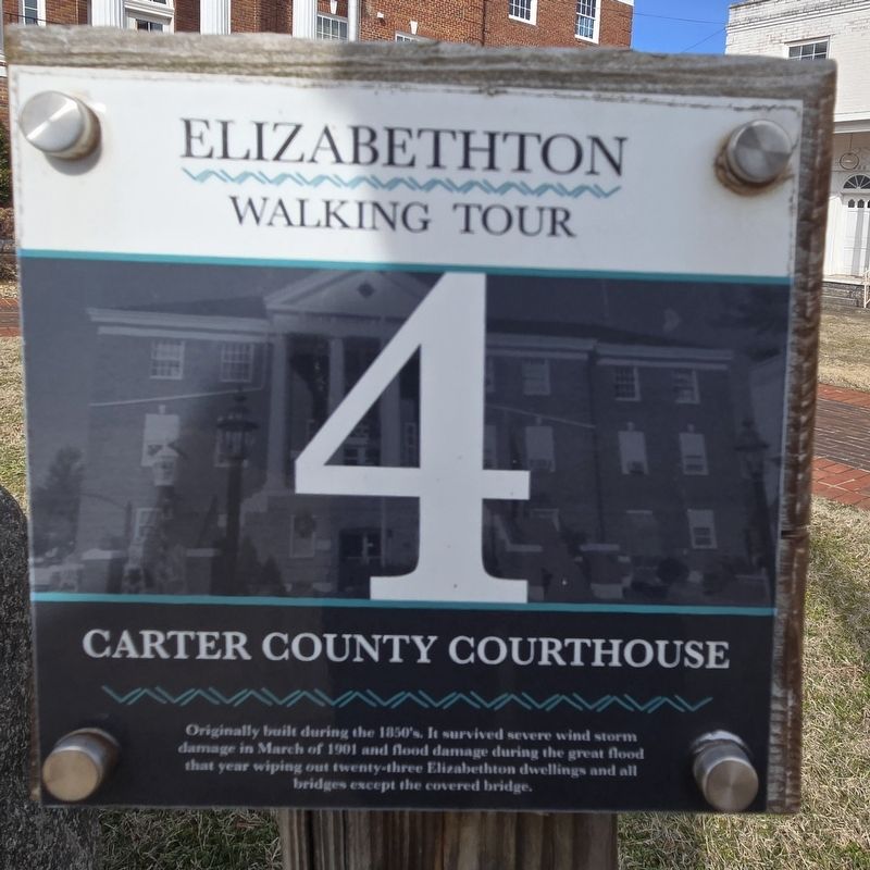 Carter County Courthouse Marker. Click for full size. Carter County Courthouse Marker image. Click for full size.