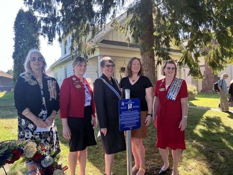 DAR officials at marker dedication ceremony. Click for full size. DAR officials at marker dedication ceremony image. Click for full size.
