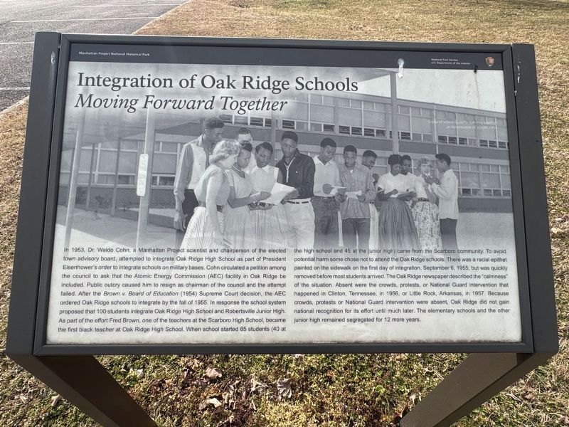 Integration of Oak Ridge Schools Marker image. Click for full size.