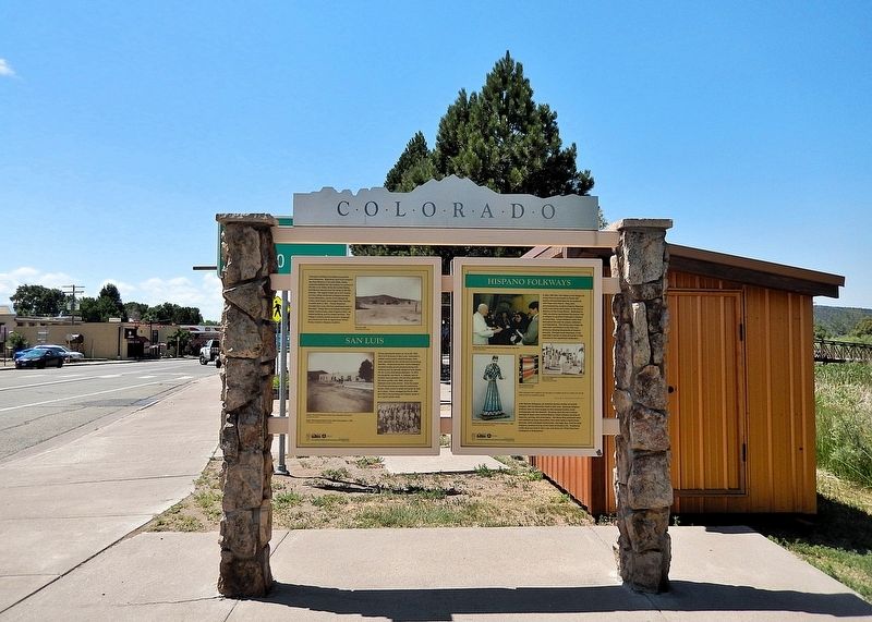 San Luis Interpretive Kiosk image. Click for full size.