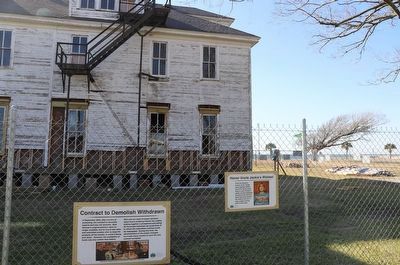 Contract to Demolish Withdrawn Marker image. Click for full size.