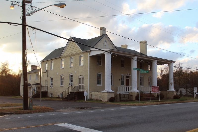 Sanford's Tavern & Inn image. Click for full size.
