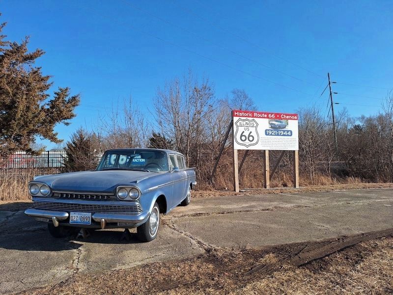Historic Route 66 � Chenoa Marker image. Click for full size.