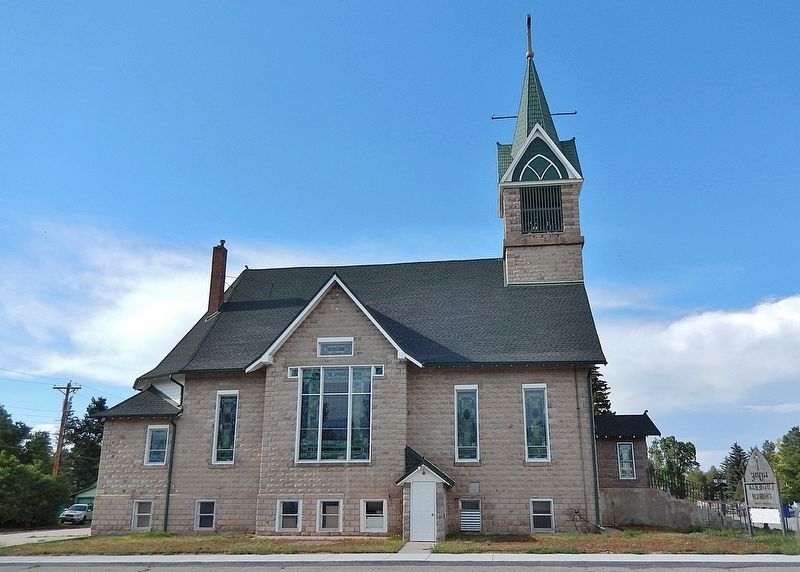 Hope Lutheran Church (<i>south elevation</i>) image. Click for full size.