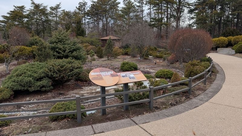 Small Town Life Marker in context image. Click for full size.