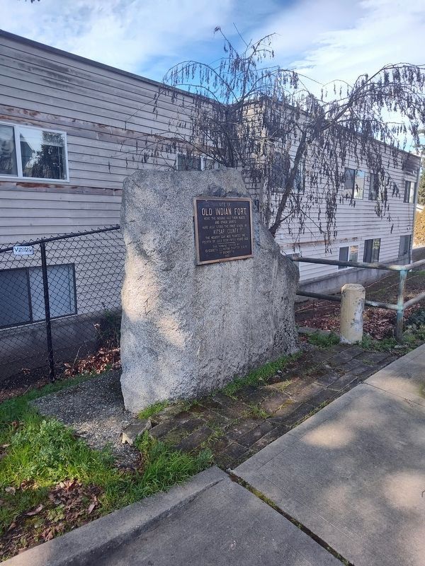 Site of Old Indian Fort Marker. Click for full size. Site of Old Indian Fort Marker image. Click for full size.