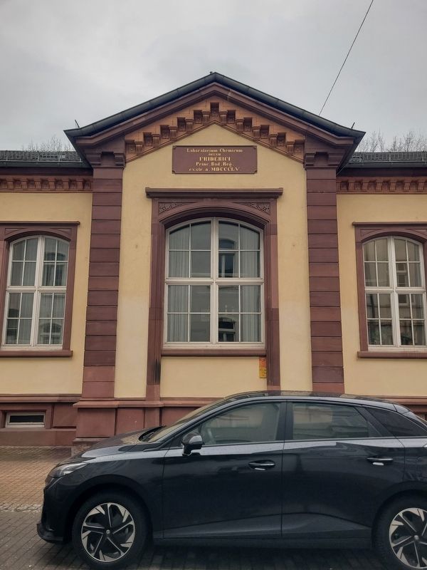 Laboratorium Chemicum / Chemical Laboratory Marker. Click for full size. Laboratorium Chemicum / Chemical Laboratory Marker image. Click for full size.