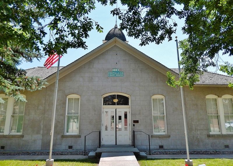 Costilla County Courthouse (<i>west entrance</i>) image. Click for full size.