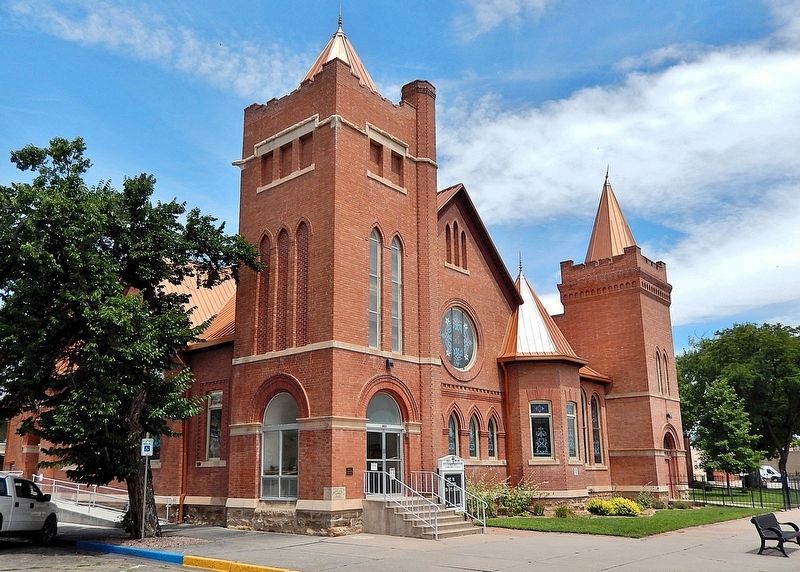 First United Methodist Church (<i>southwest elevation</i>). Click for full size. First United Methodist Church (<i>southwest elevation</i>) image. Click for full size.
