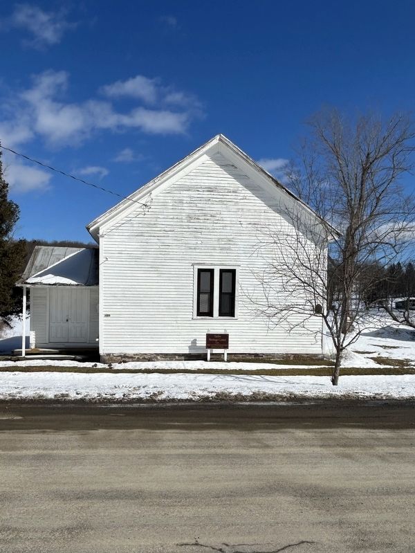 Taylor Center Marker - Former Church and District No. 3 School image. Click for full size.