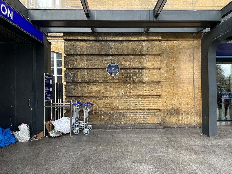King’s Cross Station Marker - wide view. Click for full size. King’s Cross Station Marker - wide view image. Click for full size.