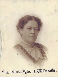 Mamie Shields Pyle. Click for full size. Mamie Shields Pyle image. Click for full size.