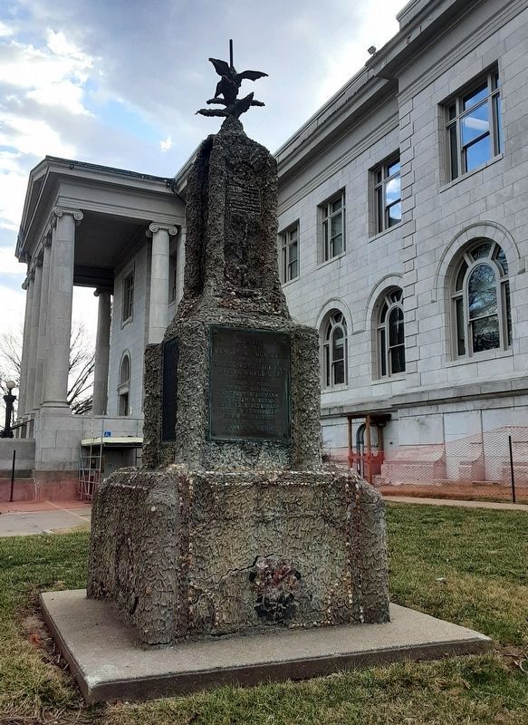 Leavenworth County World War Memorial. Click for full size. Leavenworth County World War Memorial image. Click for full size.