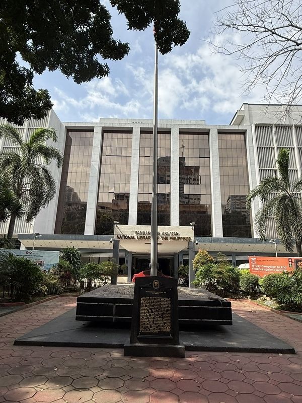 Pambansang Aklatan ng Pilipinas Marker. Click for full size. Pambansang Aklatan ng Pilipinas Marker image. Click for full size.