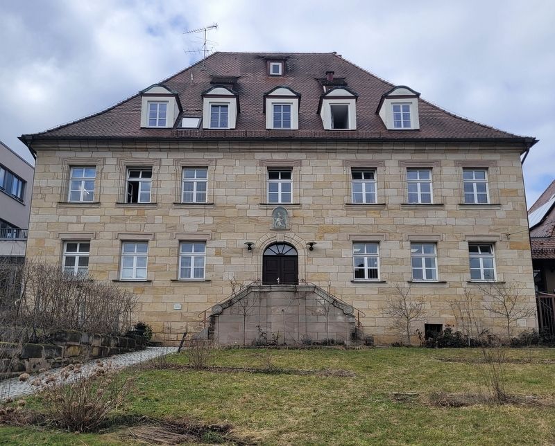 Velhorn Palace. Click for full size. Velhorn Palace image. Click for full size.