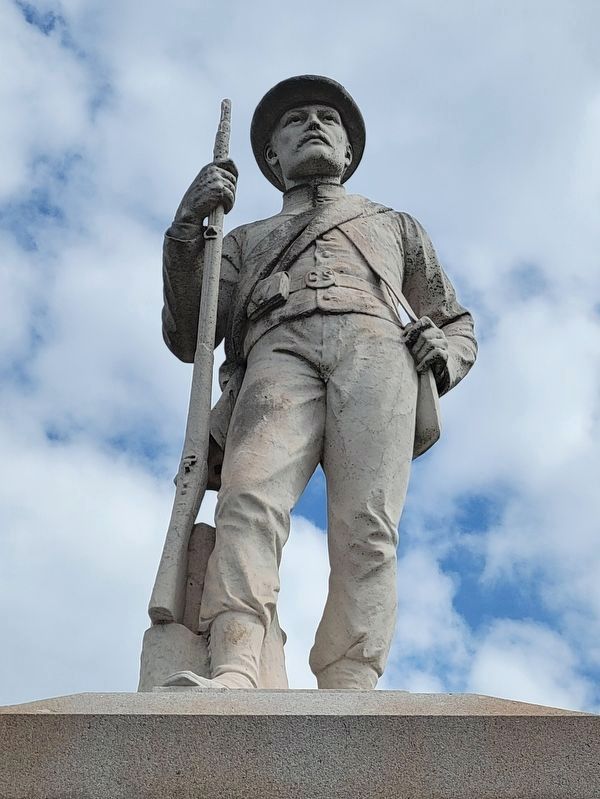 Monument Sculpture image. Click for full size.