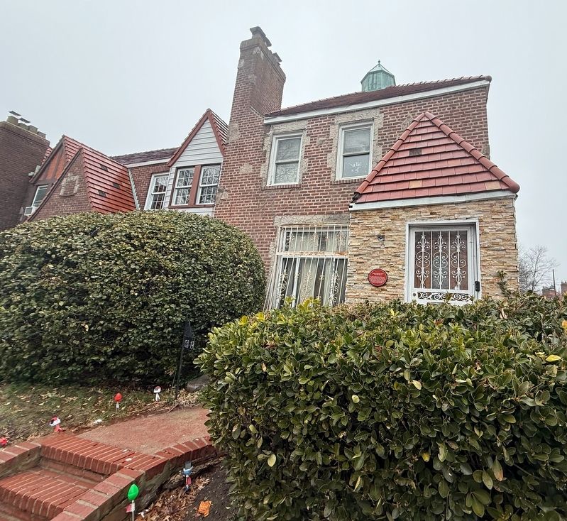The Fats Waller House image. Click for full size.