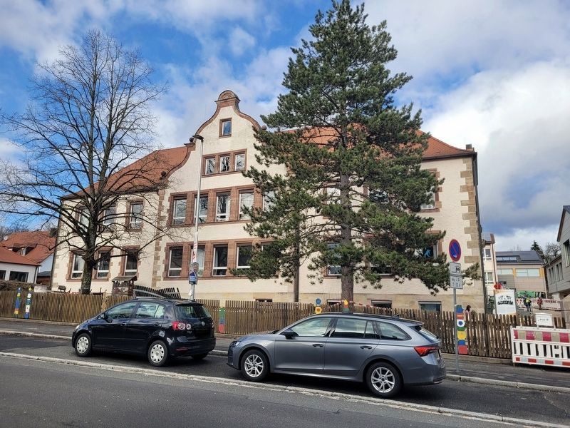Die Schulen / The Schools Marker. Click for full size. Die Schulen / The Schools Marker image. Click for full size.