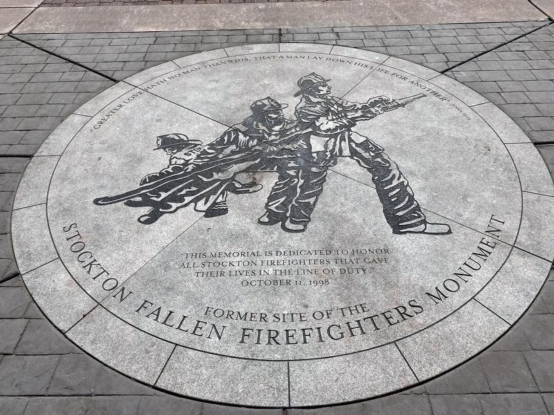 Firefighters Memorial image. Click for full size.