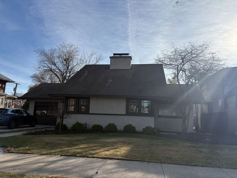 Henry V. Peters House. Click for full size. Henry V. Peters House image. Click for full size.