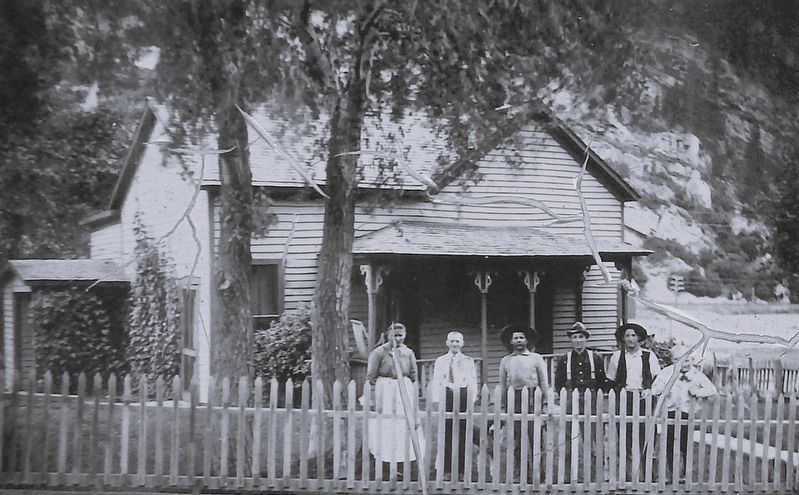 Marker detail: Fellin House circa 1912 image. Click for full size.