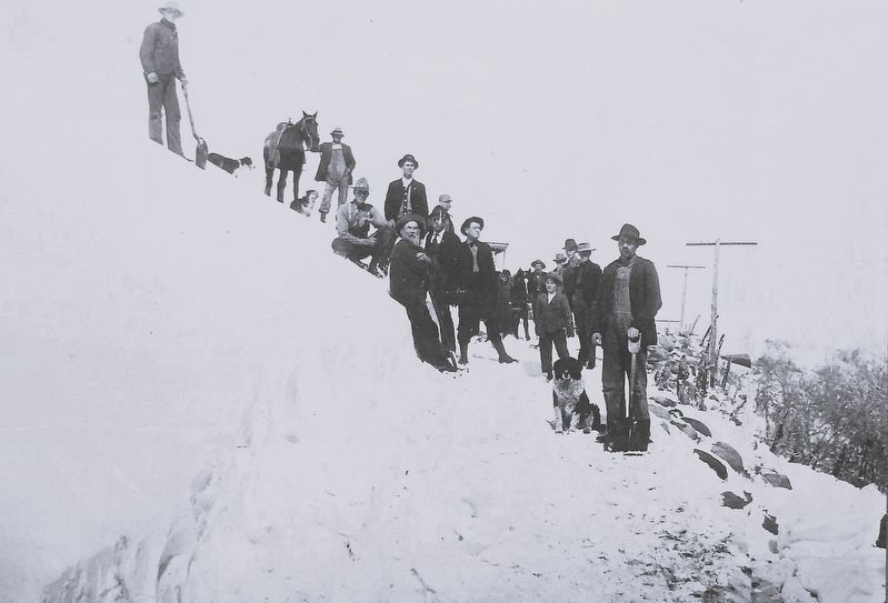 Marker detail: Clearing the Road, 1905. Click for full size. Marker detail: Clearing the Road, 1905 image. Click for full size.