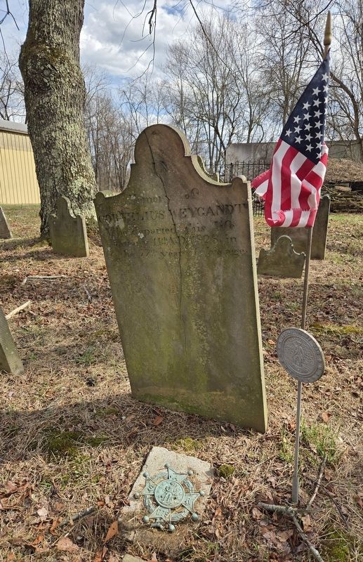 Grave of Revolutionary War Soldier Cornelius Weygandt image. Click for full size.