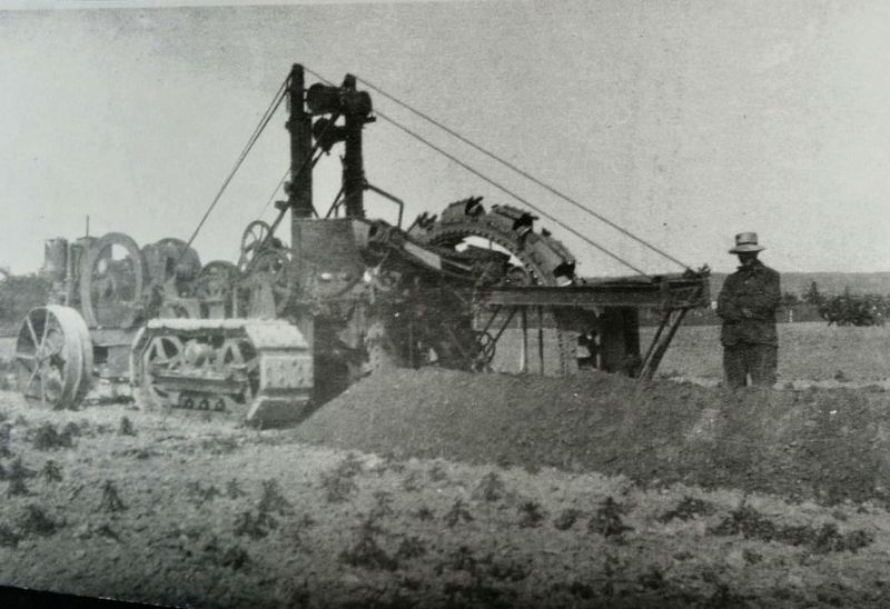 Draining the Holland Marsh, 1925 image. Click for full size.