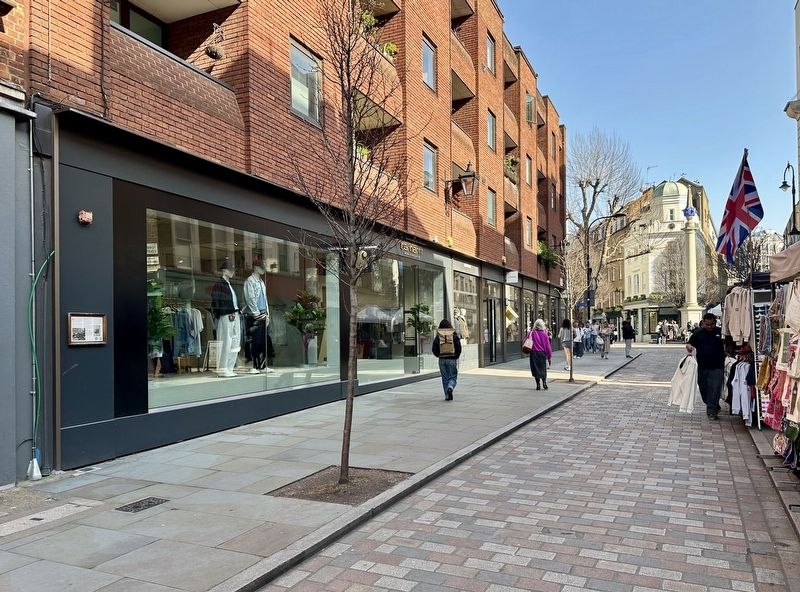 Earlham Street Marker - wide view. Click for full size. Earlham Street Marker - wide view image. Click for full size.
