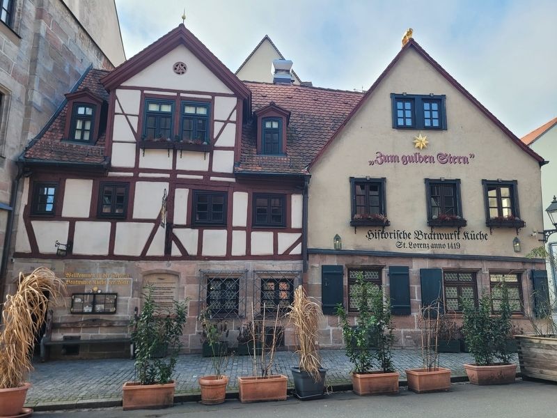 Geschichte des Hauses Zirkelschmiedsgasse 26 / History of the House at Zirkelschmiedsgasse 26 Marker. Click for full size. Geschichte des Hauses Zirkelschmiedsgasse 26 / History of the House at Zirkelschmiedsgasse 26 Marker image. Click for full size.