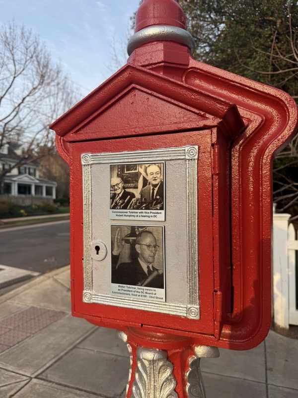 Walter Tobriner Marker [Reverse] image. Click for full size.