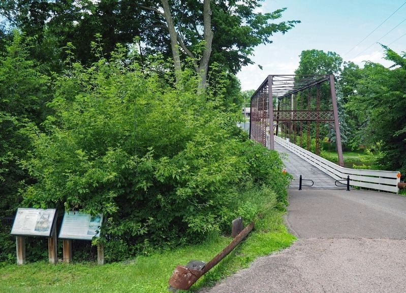 Marker (rightmost at lower left) and the Hanover Bridge. Click for full size. Marker (rightmost at lower left) and the Hanover Bridge image. Click for full size.