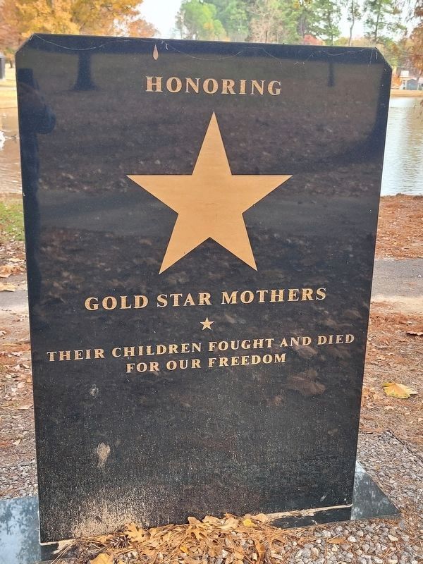 Honoring Gold Star Mothers Marker image. Click for full size.