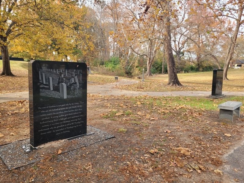 Honoring Gold Star Mothers Marker image. Click for full size.