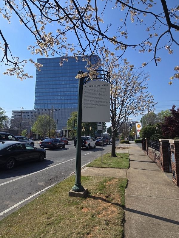 Walter Brem House Marker looking towards intersection of South and East Boulevards image. Click for full size.