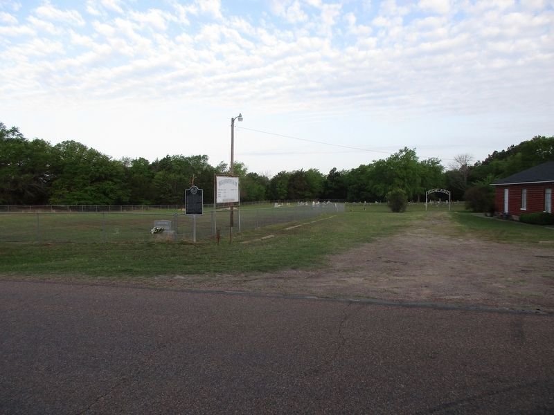 Highland Cemetery and marker. Click for full size. Highland Cemetery and marker image. Click for full size.