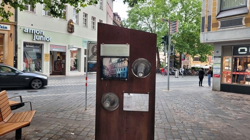 Grüner Markt 1 Marker. Click for full size. Grüner Markt 1 Marker image. Click for full size.