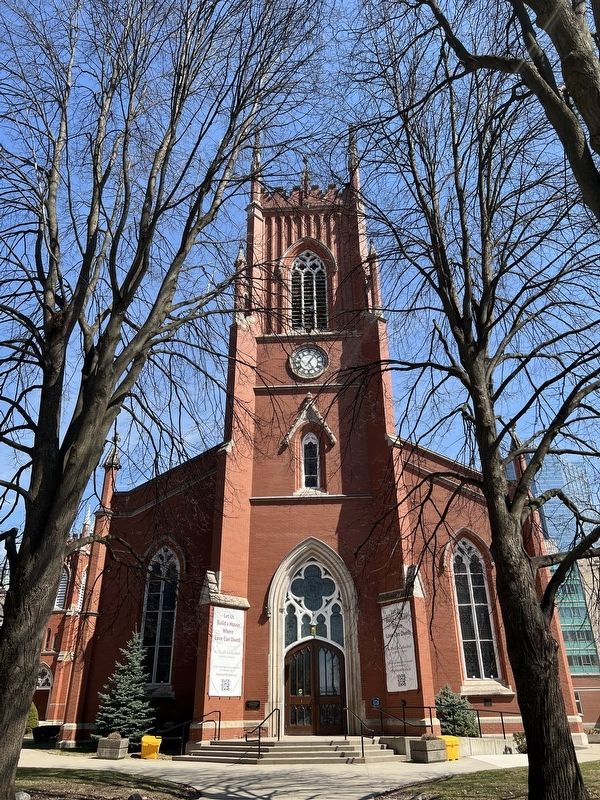 St. Paul�s Cathedral, west elevation image. Click for full size.