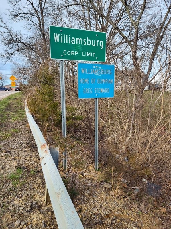 Williamsburg Marker. Click for full size. Williamsburg Marker image. Click for full size.
