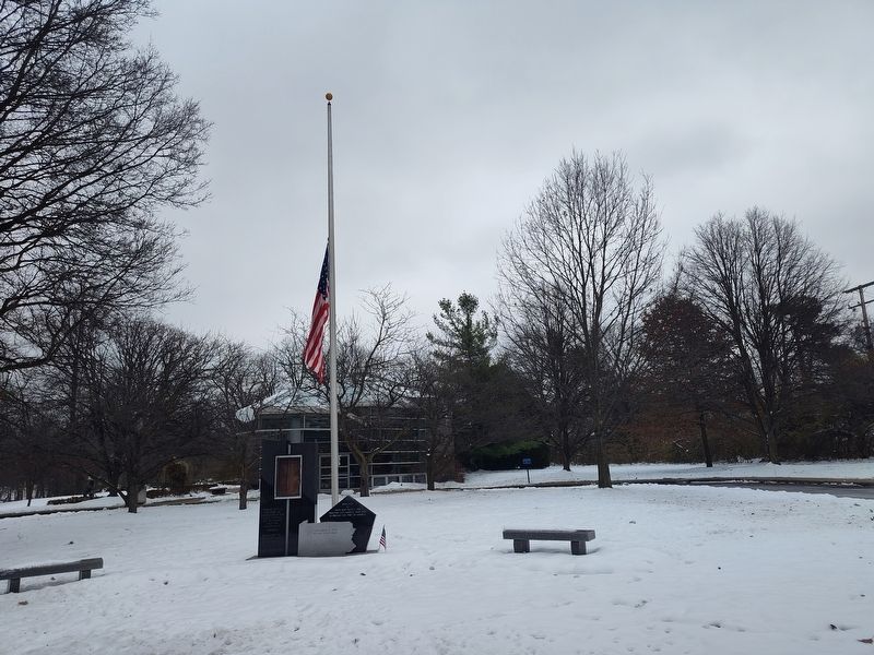 Lakeview Cemetery 9-11 Memorial. Click for full size. Lakeview Cemetery 9-11 Memorial image. Click for full size.