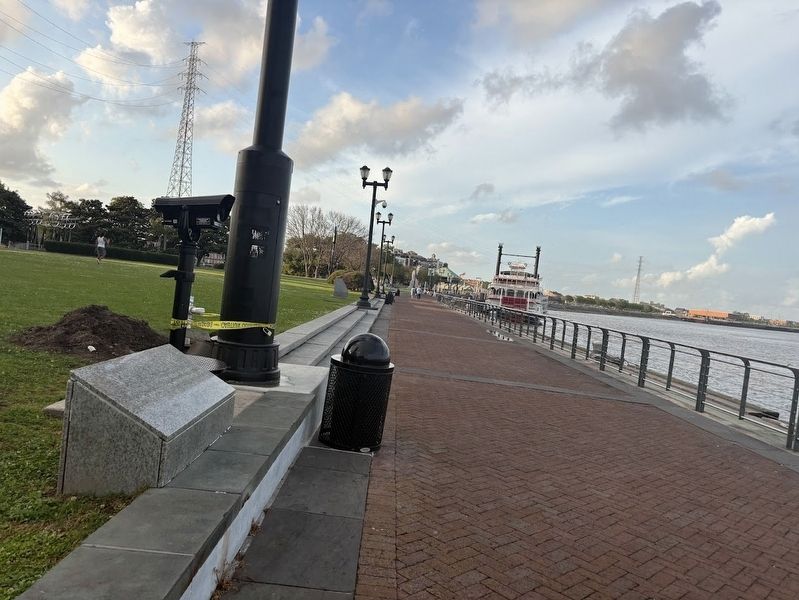 Navy Landing Marker on the riverfront. Click for full size. Navy Landing Marker on the riverfront image. Click for full size.