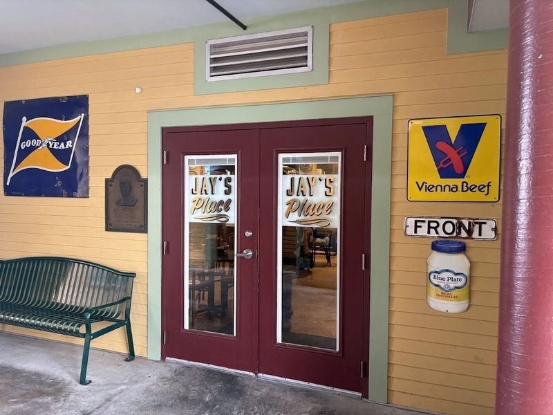 James T. Nix Marker at Parkway Bakery image. Click for full size.