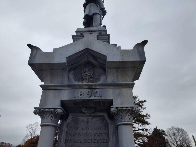 East Liverpool Civil War Memorial. Click for full size. East Liverpool Civil War Memorial image. Click for full size.