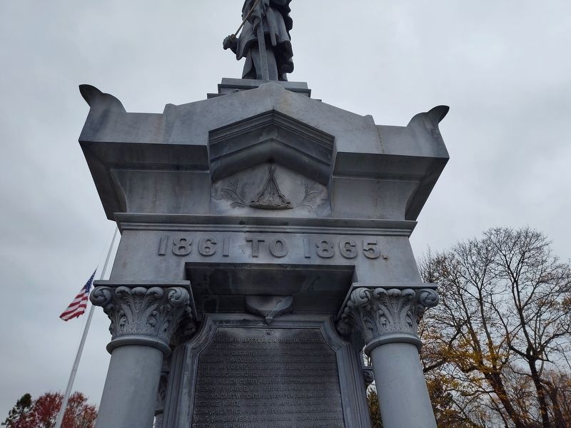 East Liverpool Civil War Memorial. Click for full size. East Liverpool Civil War Memorial image. Click for full size.