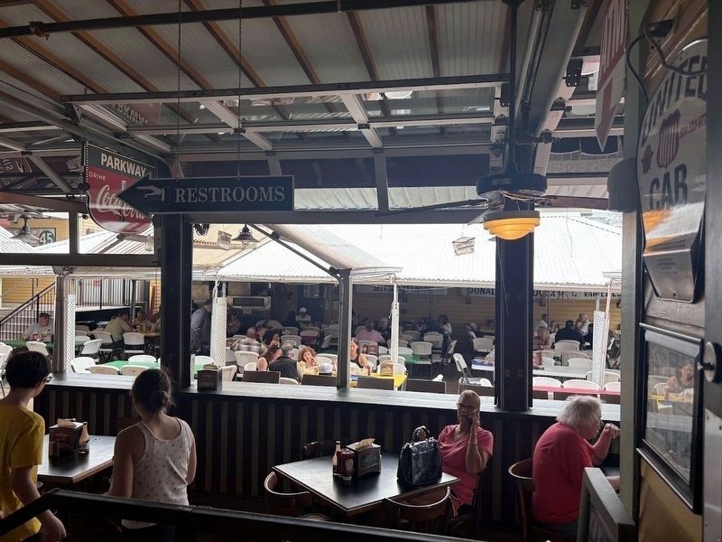 Parkway's outdoor patio image. Click for full size.